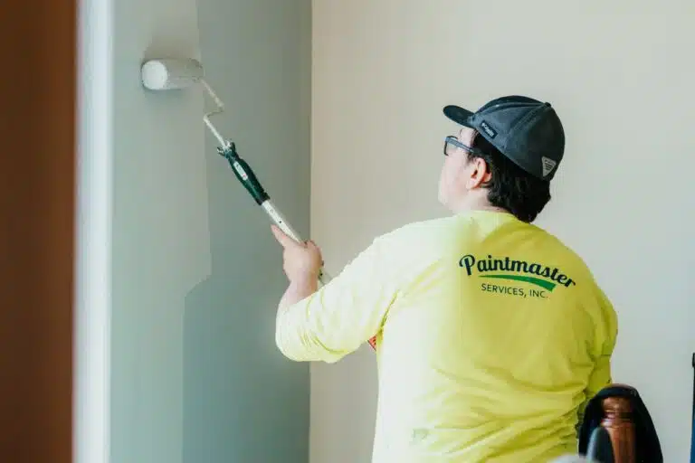 why winter is the best time to hire an interior painter