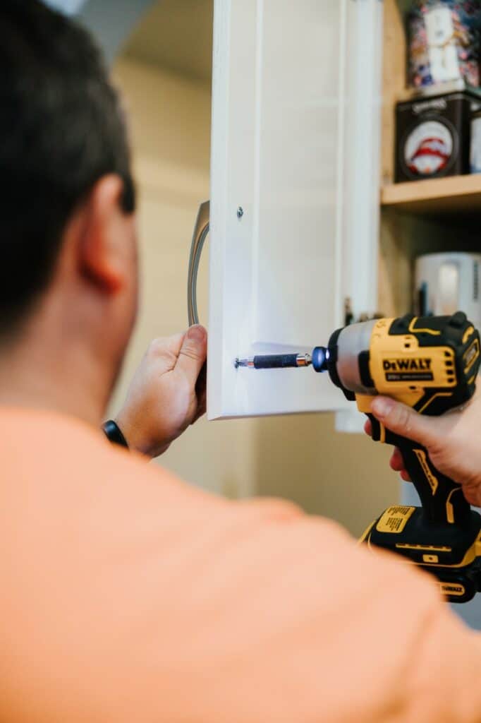 kitchen cabinet painting experts near me